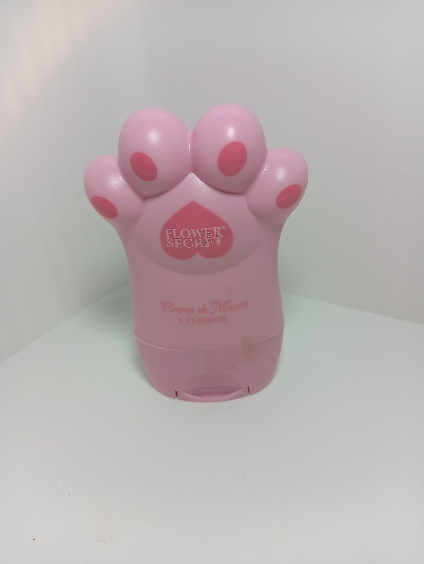 Crema de Manos y Cuerpo Flower Secret - Envase Huella de Gato